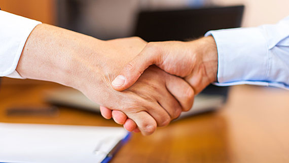 Wir bilden aus! Bitte richten Sie Ihre Bewerbung jederzeit an uns